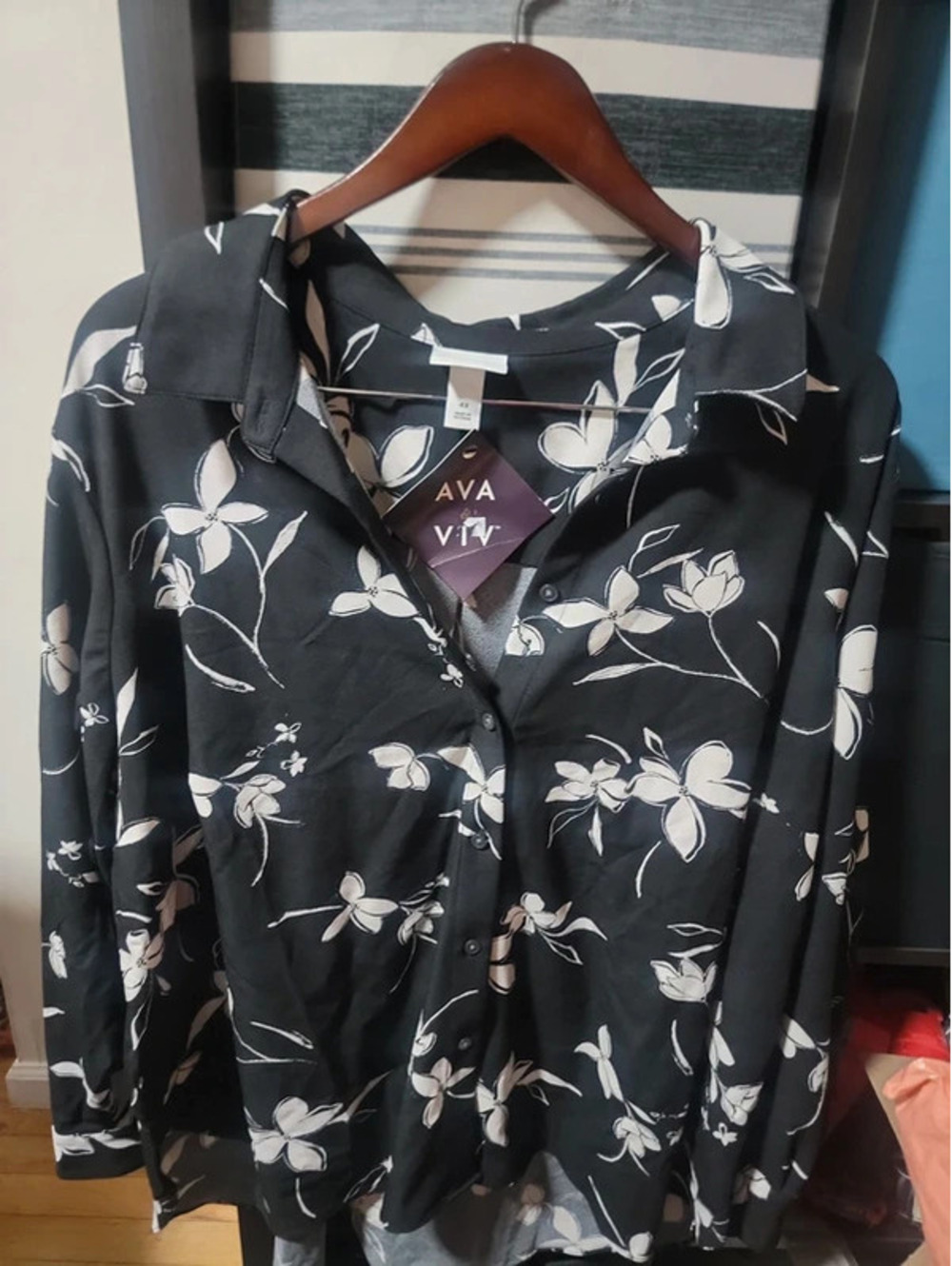 Ava & Viv size 4x flower blouse